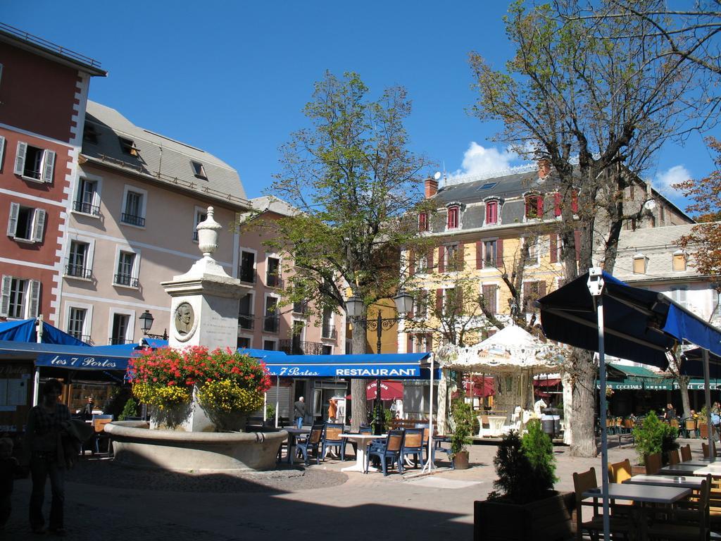 Studio Barcelonnette Ubaye, Provence Enchastrayes Exteriör bild